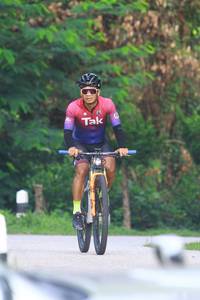 BIB: 
                            <button type="button" onclick="openModal(13213033)" class="btn btn-primary btn-sm float-right btn-popup" data-toggle="modal" data-target=".modal-high-quality">
                        <i class="fas fa-shopping-cart"></i> Add to Cart
                    </button>
                                            <button type="button" onclick="isThisMe(13213033, true)" class="btn btn-success btn-sm float-right btn-popup btn-isme hidden" data-toggle="tooltip" data-placement="bottom" title="นี่คือรูปของคุณใช่ไหม คลิกที่นี่เพื่อเอาเข้าอัลบั้ม">
                        <i class="fas fa-plus"></i> Add to album
                    </button>
                    <button type="button" onclick="isThisMe(13213033, false)" class="btn btn-warning btn-sm float-right btn-popup btn-isnotme hidden">
                        <i class="fas fa-ban"></i> Remove from album
                    </button>