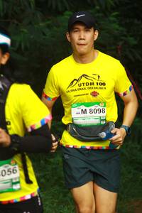 BIB: 100, 8098, 056
                            <button type="button" onclick="openModal(13211489)" class="btn btn-primary btn-sm float-right btn-popup" data-toggle="modal" data-target=".modal-high-quality">
                        <i class="fas fa-shopping-cart"></i> Add to Cart
                    </button>
                                            <button type="button" onclick="isThisMe(13211489, true)" class="btn btn-success btn-sm float-right btn-popup btn-isme hidden" data-toggle="tooltip" data-placement="bottom" title="นี่คือรูปของคุณใช่ไหม คลิกที่นี่เพื่อเอาเข้าอัลบั้ม">
                        <i class="fas fa-plus"></i> Add to album
                    </button>
                    <button type="button" onclick="isThisMe(13211489, false)" class="btn btn-warning btn-sm float-right btn-popup btn-isnotme hidden">
                        <i class="fas fa-ban"></i> Remove from album
                    </button>