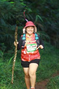 BIB: 8040
                            <button type="button" onclick="openModal(13212815)" class="btn btn-primary btn-sm float-right btn-popup" data-toggle="modal" data-target=".modal-high-quality">
                        <i class="fas fa-shopping-cart"></i> Add to Cart
                    </button>
                                            <button type="button" onclick="isThisMe(13212815, true)" class="btn btn-success btn-sm float-right btn-popup btn-isme hidden" data-toggle="tooltip" data-placement="bottom" title="นี่คือรูปของคุณใช่ไหม คลิกที่นี่เพื่อเอาเข้าอัลบั้ม">
                        <i class="fas fa-plus"></i> Add to album
                    </button>
                    <button type="button" onclick="isThisMe(13212815, false)" class="btn btn-warning btn-sm float-right btn-popup btn-isnotme hidden">
                        <i class="fas fa-ban"></i> Remove from album
                    </button>