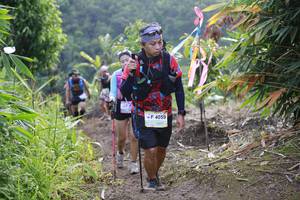 BIB: 4059
                            <button type="button" onclick="openModal(13214575)" class="btn btn-primary btn-sm float-right btn-popup" data-toggle="modal" data-target=".modal-high-quality">
                        <i class="fas fa-shopping-cart"></i> Add to Cart
                    </button>
                                            <button type="button" onclick="isThisMe(13214575, true)" class="btn btn-success btn-sm float-right btn-popup btn-isme hidden" data-toggle="tooltip" data-placement="bottom" title="นี่คือรูปของคุณใช่ไหม คลิกที่นี่เพื่อเอาเข้าอัลบั้ม">
                        <i class="fas fa-plus"></i> Add to album
                    </button>
                    <button type="button" onclick="isThisMe(13214575, false)" class="btn btn-warning btn-sm float-right btn-popup btn-isnotme hidden">
                        <i class="fas fa-ban"></i> Remove from album
                    </button>