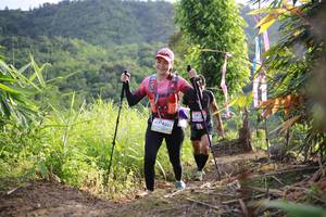 BIB: 4202
                            <button type="button" onclick="openModal(13213968)" class="btn btn-primary btn-sm float-right btn-popup" data-toggle="modal" data-target=".modal-high-quality">
                        <i class="fas fa-shopping-cart"></i> Add to Cart
                    </button>
                                            <button type="button" onclick="isThisMe(13213968, true)" class="btn btn-success btn-sm float-right btn-popup btn-isme hidden" data-toggle="tooltip" data-placement="bottom" title="นี่คือรูปของคุณใช่ไหม คลิกที่นี่เพื่อเอาเข้าอัลบั้ม">
                        <i class="fas fa-plus"></i> Add to album
                    </button>
                    <button type="button" onclick="isThisMe(13213968, false)" class="btn btn-warning btn-sm float-right btn-popup btn-isnotme hidden">
                        <i class="fas fa-ban"></i> Remove from album
                    </button>