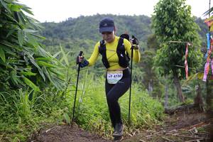 BIB: 4198
                            <button type="button" onclick="openModal(13214468)" class="btn btn-primary btn-sm float-right btn-popup" data-toggle="modal" data-target=".modal-high-quality">
                        <i class="fas fa-shopping-cart"></i> Add to Cart
                    </button>
                                            <button type="button" onclick="isThisMe(13214468, true)" class="btn btn-success btn-sm float-right btn-popup btn-isme hidden" data-toggle="tooltip" data-placement="bottom" title="นี่คือรูปของคุณใช่ไหม คลิกที่นี่เพื่อเอาเข้าอัลบั้ม">
                        <i class="fas fa-plus"></i> Add to album
                    </button>
                    <button type="button" onclick="isThisMe(13214468, false)" class="btn btn-warning btn-sm float-right btn-popup btn-isnotme hidden">
                        <i class="fas fa-ban"></i> Remove from album
                    </button>