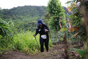 BIB: 411
                            <button type="button" onclick="openModal(13214298)" class="btn btn-primary btn-sm float-right btn-popup" data-toggle="modal" data-target=".modal-high-quality">
                        <i class="fas fa-shopping-cart"></i> Add to Cart
                    </button>
                                            <button type="button" onclick="isThisMe(13214298, true)" class="btn btn-success btn-sm float-right btn-popup btn-isme hidden" data-toggle="tooltip" data-placement="bottom" title="นี่คือรูปของคุณใช่ไหม คลิกที่นี่เพื่อเอาเข้าอัลบั้ม">
                        <i class="fas fa-plus"></i> Add to album
                    </button>
                    <button type="button" onclick="isThisMe(13214298, false)" class="btn btn-warning btn-sm float-right btn-popup btn-isnotme hidden">
                        <i class="fas fa-ban"></i> Remove from album
                    </button>