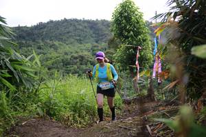 BIB: 4052
                            <button type="button" onclick="openModal(13214275)" class="btn btn-primary btn-sm float-right btn-popup" data-toggle="modal" data-target=".modal-high-quality">
                        <i class="fas fa-shopping-cart"></i> Add to Cart
                    </button>
                                            <button type="button" onclick="isThisMe(13214275, true)" class="btn btn-success btn-sm float-right btn-popup btn-isme hidden" data-toggle="tooltip" data-placement="bottom" title="นี่คือรูปของคุณใช่ไหม คลิกที่นี่เพื่อเอาเข้าอัลบั้ม">
                        <i class="fas fa-plus"></i> Add to album
                    </button>
                    <button type="button" onclick="isThisMe(13214275, false)" class="btn btn-warning btn-sm float-right btn-popup btn-isnotme hidden">
                        <i class="fas fa-ban"></i> Remove from album
                    </button>