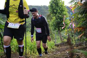 BIB: 4175, 2133
                            <button type="button" onclick="openModal(13214460)" class="btn btn-primary btn-sm float-right btn-popup" data-toggle="modal" data-target=".modal-high-quality">
                        <i class="fas fa-shopping-cart"></i> Add to Cart
                    </button>
                                            <button type="button" onclick="isThisMe(13214460, true)" class="btn btn-success btn-sm float-right btn-popup btn-isme hidden" data-toggle="tooltip" data-placement="bottom" title="นี่คือรูปของคุณใช่ไหม คลิกที่นี่เพื่อเอาเข้าอัลบั้ม">
                        <i class="fas fa-plus"></i> Add to album
                    </button>
                    <button type="button" onclick="isThisMe(13214460, false)" class="btn btn-warning btn-sm float-right btn-popup btn-isnotme hidden">
                        <i class="fas fa-ban"></i> Remove from album
                    </button>