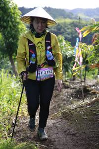 BIB: 2152
                            <button type="button" onclick="openModal(13219903)" class="btn btn-primary btn-sm float-right btn-popup" data-toggle="modal" data-target=".modal-high-quality">
                        <i class="fas fa-shopping-cart"></i> Add to Cart
                    </button>
                                            <button type="button" onclick="isThisMe(13219903, true)" class="btn btn-success btn-sm float-right btn-popup btn-isme hidden" data-toggle="tooltip" data-placement="bottom" title="นี่คือรูปของคุณใช่ไหม คลิกที่นี่เพื่อเอาเข้าอัลบั้ม">
                        <i class="fas fa-plus"></i> Add to album
                    </button>
                    <button type="button" onclick="isThisMe(13219903, false)" class="btn btn-warning btn-sm float-right btn-popup btn-isnotme hidden">
                        <i class="fas fa-ban"></i> Remove from album
                    </button>