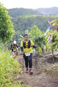 BIB: 4099
                            <button type="button" onclick="openModal(13214527)" class="btn btn-primary btn-sm float-right btn-popup" data-toggle="modal" data-target=".modal-high-quality">
                        <i class="fas fa-shopping-cart"></i> Add to Cart
                    </button>
                                            <button type="button" onclick="isThisMe(13214527, true)" class="btn btn-success btn-sm float-right btn-popup btn-isme hidden" data-toggle="tooltip" data-placement="bottom" title="นี่คือรูปของคุณใช่ไหม คลิกที่นี่เพื่อเอาเข้าอัลบั้ม">
                        <i class="fas fa-plus"></i> Add to album
                    </button>
                    <button type="button" onclick="isThisMe(13214527, false)" class="btn btn-warning btn-sm float-right btn-popup btn-isnotme hidden">
                        <i class="fas fa-ban"></i> Remove from album
                    </button>