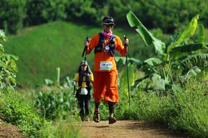 BIB: 4067
                            <button type="button" onclick="openModal(13233058)" class="btn btn-primary btn-sm float-right btn-popup" data-toggle="modal" data-target=".modal-high-quality">
                        <i class="fas fa-shopping-cart"></i> Add to Cart
                    </button>
                                            <button type="button" onclick="isThisMe(13233058, true)" class="btn btn-success btn-sm float-right btn-popup btn-isme hidden" data-toggle="tooltip" data-placement="bottom" title="นี่คือรูปของคุณใช่ไหม คลิกที่นี่เพื่อเอาเข้าอัลบั้ม">
                        <i class="fas fa-plus"></i> Add to album
                    </button>
                    <button type="button" onclick="isThisMe(13233058, false)" class="btn btn-warning btn-sm float-right btn-popup btn-isnotme hidden">
                        <i class="fas fa-ban"></i> Remove from album
                    </button>