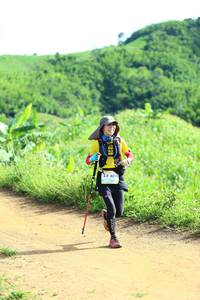 BIB: 4014
                            <button type="button" onclick="openModal(13233099)" class="btn btn-primary btn-sm float-right btn-popup" data-toggle="modal" data-target=".modal-high-quality">
                        <i class="fas fa-shopping-cart"></i> Add to Cart
                    </button>
                                            <button type="button" onclick="isThisMe(13233099, true)" class="btn btn-success btn-sm float-right btn-popup btn-isme hidden" data-toggle="tooltip" data-placement="bottom" title="นี่คือรูปของคุณใช่ไหม คลิกที่นี่เพื่อเอาเข้าอัลบั้ม">
                        <i class="fas fa-plus"></i> Add to album
                    </button>
                    <button type="button" onclick="isThisMe(13233099, false)" class="btn btn-warning btn-sm float-right btn-popup btn-isnotme hidden">
                        <i class="fas fa-ban"></i> Remove from album
                    </button>