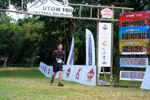 BIB: 100
                            <button type="button" onclick="openModal(13266716)" class="btn btn-primary btn-sm float-right btn-popup" data-toggle="modal" data-target=".modal-high-quality">
                        <i class="fas fa-shopping-cart"></i> Add to Cart
                    </button>
                                            <button type="button" onclick="isThisMe(13266716, true)" class="btn btn-success btn-sm float-right btn-popup btn-isme hidden" data-toggle="tooltip" data-placement="bottom" title="นี่คือรูปของคุณใช่ไหม คลิกที่นี่เพื่อเอาเข้าอัลบั้ม">
                        <i class="fas fa-plus"></i> Add to album
                    </button>
                    <button type="button" onclick="isThisMe(13266716, false)" class="btn btn-warning btn-sm float-right btn-popup btn-isnotme hidden">
                        <i class="fas fa-ban"></i> Remove from album
                    </button>