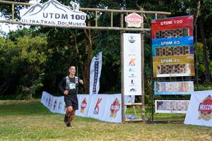 BIB: 100, 
                            <button type="button" onclick="openModal(13266596)" class="btn btn-primary btn-sm float-right btn-popup" data-toggle="modal" data-target=".modal-high-quality">
                        <i class="fas fa-shopping-cart"></i> Add to Cart
                    </button>
                                            <button type="button" onclick="isThisMe(13266596, true)" class="btn btn-success btn-sm float-right btn-popup btn-isme hidden" data-toggle="tooltip" data-placement="bottom" title="นี่คือรูปของคุณใช่ไหม คลิกที่นี่เพื่อเอาเข้าอัลบั้ม">
                        <i class="fas fa-plus"></i> Add to album
                    </button>
                    <button type="button" onclick="isThisMe(13266596, false)" class="btn btn-warning btn-sm float-right btn-popup btn-isnotme hidden">
                        <i class="fas fa-ban"></i> Remove from album
                    </button>