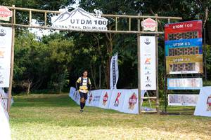 BIB: 100
                            <button type="button" onclick="openModal(13266592)" class="btn btn-primary btn-sm float-right btn-popup" data-toggle="modal" data-target=".modal-high-quality">
                        <i class="fas fa-shopping-cart"></i> Add to Cart
                    </button>
                                            <button type="button" onclick="isThisMe(13266592, true)" class="btn btn-success btn-sm float-right btn-popup btn-isme hidden" data-toggle="tooltip" data-placement="bottom" title="นี่คือรูปของคุณใช่ไหม คลิกที่นี่เพื่อเอาเข้าอัลบั้ม">
                        <i class="fas fa-plus"></i> Add to album
                    </button>
                    <button type="button" onclick="isThisMe(13266592, false)" class="btn btn-warning btn-sm float-right btn-popup btn-isnotme hidden">
                        <i class="fas fa-ban"></i> Remove from album
                    </button>