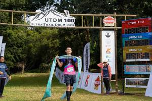 BIB: 100
                            <button type="button" onclick="openModal(13307050)" class="btn btn-primary btn-sm float-right btn-popup" data-toggle="modal" data-target=".modal-high-quality">
                        <i class="fas fa-shopping-cart"></i> Add to Cart
                    </button>
                                            <button type="button" onclick="isThisMe(13307050, true)" class="btn btn-success btn-sm float-right btn-popup btn-isme hidden" data-toggle="tooltip" data-placement="bottom" title="นี่คือรูปของคุณใช่ไหม คลิกที่นี่เพื่อเอาเข้าอัลบั้ม">
                        <i class="fas fa-plus"></i> Add to album
                    </button>
                    <button type="button" onclick="isThisMe(13307050, false)" class="btn btn-warning btn-sm float-right btn-popup btn-isnotme hidden">
                        <i class="fas fa-ban"></i> Remove from album
                    </button>