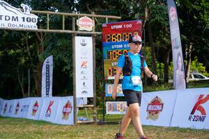 BIB: 100, 2600
                            <button type="button" onclick="openModal(13266613)" class="btn btn-primary btn-sm float-right btn-popup" data-toggle="modal" data-target=".modal-high-quality">
                        <i class="fas fa-shopping-cart"></i> Add to Cart
                    </button>
                                            <button type="button" onclick="isThisMe(13266613, true)" class="btn btn-success btn-sm float-right btn-popup btn-isme hidden" data-toggle="tooltip" data-placement="bottom" title="นี่คือรูปของคุณใช่ไหม คลิกที่นี่เพื่อเอาเข้าอัลบั้ม">
                        <i class="fas fa-plus"></i> Add to album
                    </button>
                    <button type="button" onclick="isThisMe(13266613, false)" class="btn btn-warning btn-sm float-right btn-popup btn-isnotme hidden">
                        <i class="fas fa-ban"></i> Remove from album
                    </button>