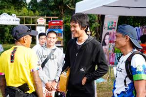 BIB: 100
                            <button type="button" onclick="openModal(13266548)" class="btn btn-primary btn-sm float-right btn-popup" data-toggle="modal" data-target=".modal-high-quality">
                        <i class="fas fa-shopping-cart"></i> Add to Cart
                    </button>
                                            <button type="button" onclick="isThisMe(13266548, true)" class="btn btn-success btn-sm float-right btn-popup btn-isme hidden" data-toggle="tooltip" data-placement="bottom" title="นี่คือรูปของคุณใช่ไหม คลิกที่นี่เพื่อเอาเข้าอัลบั้ม">
                        <i class="fas fa-plus"></i> Add to album
                    </button>
                    <button type="button" onclick="isThisMe(13266548, false)" class="btn btn-warning btn-sm float-right btn-popup btn-isnotme hidden">
                        <i class="fas fa-ban"></i> Remove from album
                    </button>