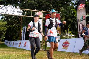 BIB: 100
                            <button type="button" onclick="openModal(13306877)" class="btn btn-primary btn-sm float-right btn-popup" data-toggle="modal" data-target=".modal-high-quality">
                        <i class="fas fa-shopping-cart"></i> Add to Cart
                    </button>
                                            <button type="button" onclick="isThisMe(13306877, true)" class="btn btn-success btn-sm float-right btn-popup btn-isme hidden" data-toggle="tooltip" data-placement="bottom" title="นี่คือรูปของคุณใช่ไหม คลิกที่นี่เพื่อเอาเข้าอัลบั้ม">
                        <i class="fas fa-plus"></i> Add to album
                    </button>
                    <button type="button" onclick="isThisMe(13306877, false)" class="btn btn-warning btn-sm float-right btn-popup btn-isnotme hidden">
                        <i class="fas fa-ban"></i> Remove from album
                    </button>