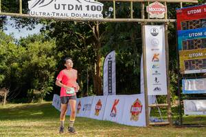 BIB: 100
                            <button type="button" onclick="openModal(13266854)" class="btn btn-primary btn-sm float-right btn-popup" data-toggle="modal" data-target=".modal-high-quality">
                        <i class="fas fa-shopping-cart"></i> Add to Cart
                    </button>
                                            <button type="button" onclick="isThisMe(13266854, true)" class="btn btn-success btn-sm float-right btn-popup btn-isme hidden" data-toggle="tooltip" data-placement="bottom" title="นี่คือรูปของคุณใช่ไหม คลิกที่นี่เพื่อเอาเข้าอัลบั้ม">
                        <i class="fas fa-plus"></i> Add to album
                    </button>
                    <button type="button" onclick="isThisMe(13266854, false)" class="btn btn-warning btn-sm float-right btn-popup btn-isnotme hidden">
                        <i class="fas fa-ban"></i> Remove from album
                    </button>