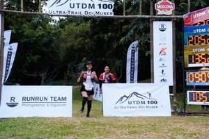 BIB: 100
                            <button type="button" onclick="openModal(13336472)" class="btn btn-primary btn-sm float-right btn-popup" data-toggle="modal" data-target=".modal-high-quality">
                        <i class="fas fa-shopping-cart"></i> Add to Cart
                    </button>
                                            <button type="button" onclick="isThisMe(13336472, true)" class="btn btn-success btn-sm float-right btn-popup btn-isme hidden" data-toggle="tooltip" data-placement="bottom" title="นี่คือรูปของคุณใช่ไหม คลิกที่นี่เพื่อเอาเข้าอัลบั้ม">
                        <i class="fas fa-plus"></i> Add to album
                    </button>
                    <button type="button" onclick="isThisMe(13336472, false)" class="btn btn-warning btn-sm float-right btn-popup btn-isnotme hidden">
                        <i class="fas fa-ban"></i> Remove from album
                    </button>