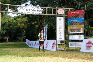 BIB: 100
                            <button type="button" onclick="openModal(13266598)" class="btn btn-primary btn-sm float-right btn-popup" data-toggle="modal" data-target=".modal-high-quality">
                        <i class="fas fa-shopping-cart"></i> Add to Cart
                    </button>
                                            <button type="button" onclick="isThisMe(13266598, true)" class="btn btn-success btn-sm float-right btn-popup btn-isme hidden" data-toggle="tooltip" data-placement="bottom" title="นี่คือรูปของคุณใช่ไหม คลิกที่นี่เพื่อเอาเข้าอัลบั้ม">
                        <i class="fas fa-plus"></i> Add to album
                    </button>
                    <button type="button" onclick="isThisMe(13266598, false)" class="btn btn-warning btn-sm float-right btn-popup btn-isnotme hidden">
                        <i class="fas fa-ban"></i> Remove from album
                    </button>