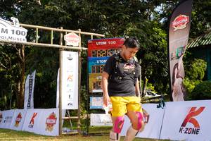 BIB: 100, 26264
                            <button type="button" onclick="openModal(13306846)" class="btn btn-primary btn-sm float-right btn-popup" data-toggle="modal" data-target=".modal-high-quality">
                        <i class="fas fa-shopping-cart"></i> Add to Cart
                    </button>
                                            <button type="button" onclick="isThisMe(13306846, true)" class="btn btn-success btn-sm float-right btn-popup btn-isme hidden" data-toggle="tooltip" data-placement="bottom" title="นี่คือรูปของคุณใช่ไหม คลิกที่นี่เพื่อเอาเข้าอัลบั้ม">
                        <i class="fas fa-plus"></i> Add to album
                    </button>
                    <button type="button" onclick="isThisMe(13306846, false)" class="btn btn-warning btn-sm float-right btn-popup btn-isnotme hidden">
                        <i class="fas fa-ban"></i> Remove from album
                    </button>