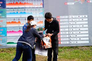 BIB: 900
                            <button type="button" onclick="openModal(13266456)" class="btn btn-primary btn-sm float-right btn-popup" data-toggle="modal" data-target=".modal-high-quality">
                        <i class="fas fa-shopping-cart"></i> Add to Cart
                    </button>
                                            <button type="button" onclick="isThisMe(13266456, true)" class="btn btn-success btn-sm float-right btn-popup btn-isme hidden" data-toggle="tooltip" data-placement="bottom" title="นี่คือรูปของคุณใช่ไหม คลิกที่นี่เพื่อเอาเข้าอัลบั้ม">
                        <i class="fas fa-plus"></i> Add to album
                    </button>
                    <button type="button" onclick="isThisMe(13266456, false)" class="btn btn-warning btn-sm float-right btn-popup btn-isnotme hidden">
                        <i class="fas fa-ban"></i> Remove from album
                    </button>