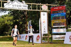 BIB: 100
                            <button type="button" onclick="openModal(13266891)" class="btn btn-primary btn-sm float-right btn-popup" data-toggle="modal" data-target=".modal-high-quality">
                        <i class="fas fa-shopping-cart"></i> Add to Cart
                    </button>
                                            <button type="button" onclick="isThisMe(13266891, true)" class="btn btn-success btn-sm float-right btn-popup btn-isme hidden" data-toggle="tooltip" data-placement="bottom" title="นี่คือรูปของคุณใช่ไหม คลิกที่นี่เพื่อเอาเข้าอัลบั้ม">
                        <i class="fas fa-plus"></i> Add to album
                    </button>
                    <button type="button" onclick="isThisMe(13266891, false)" class="btn btn-warning btn-sm float-right btn-popup btn-isnotme hidden">
                        <i class="fas fa-ban"></i> Remove from album
                    </button>