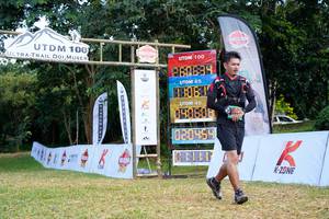 BIB: 100, 260634, 020454
                            <button type="button" onclick="openModal(13266729)" class="btn btn-primary btn-sm float-right btn-popup" data-toggle="modal" data-target=".modal-high-quality">
                        <i class="fas fa-shopping-cart"></i> Add to Cart
                    </button>
                                            <button type="button" onclick="isThisMe(13266729, true)" class="btn btn-success btn-sm float-right btn-popup btn-isme hidden" data-toggle="tooltip" data-placement="bottom" title="นี่คือรูปของคุณใช่ไหม คลิกที่นี่เพื่อเอาเข้าอัลบั้ม">
                        <i class="fas fa-plus"></i> Add to album
                    </button>
                    <button type="button" onclick="isThisMe(13266729, false)" class="btn btn-warning btn-sm float-right btn-popup btn-isnotme hidden">
                        <i class="fas fa-ban"></i> Remove from album
                    </button>