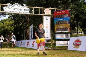 BIB: 100
                            <button type="button" onclick="openModal(13306837)" class="btn btn-primary btn-sm float-right btn-popup" data-toggle="modal" data-target=".modal-high-quality">
                        <i class="fas fa-shopping-cart"></i> Add to Cart
                    </button>
                                            <button type="button" onclick="isThisMe(13306837, true)" class="btn btn-success btn-sm float-right btn-popup btn-isme hidden" data-toggle="tooltip" data-placement="bottom" title="นี่คือรูปของคุณใช่ไหม คลิกที่นี่เพื่อเอาเข้าอัลบั้ม">
                        <i class="fas fa-plus"></i> Add to album
                    </button>
                    <button type="button" onclick="isThisMe(13306837, false)" class="btn btn-warning btn-sm float-right btn-popup btn-isnotme hidden">
                        <i class="fas fa-ban"></i> Remove from album
                    </button>