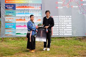 BIB: 100
                            <button type="button" onclick="openModal(13266453)" class="btn btn-primary btn-sm float-right btn-popup" data-toggle="modal" data-target=".modal-high-quality">
                        <i class="fas fa-shopping-cart"></i> Add to Cart
                    </button>
                                            <button type="button" onclick="isThisMe(13266453, true)" class="btn btn-success btn-sm float-right btn-popup btn-isme hidden" data-toggle="tooltip" data-placement="bottom" title="นี่คือรูปของคุณใช่ไหม คลิกที่นี่เพื่อเอาเข้าอัลบั้ม">
                        <i class="fas fa-plus"></i> Add to album
                    </button>
                    <button type="button" onclick="isThisMe(13266453, false)" class="btn btn-warning btn-sm float-right btn-popup btn-isnotme hidden">
                        <i class="fas fa-ban"></i> Remove from album
                    </button>