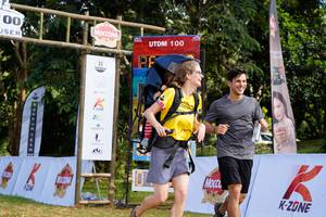 BIB: 100
                            <button type="button" onclick="openModal(13266788)" class="btn btn-primary btn-sm float-right btn-popup" data-toggle="modal" data-target=".modal-high-quality">
                        <i class="fas fa-shopping-cart"></i> Add to Cart
                    </button>
                                            <button type="button" onclick="isThisMe(13266788, true)" class="btn btn-success btn-sm float-right btn-popup btn-isme hidden" data-toggle="tooltip" data-placement="bottom" title="นี่คือรูปของคุณใช่ไหม คลิกที่นี่เพื่อเอาเข้าอัลบั้ม">
                        <i class="fas fa-plus"></i> Add to album
                    </button>
                    <button type="button" onclick="isThisMe(13266788, false)" class="btn btn-warning btn-sm float-right btn-popup btn-isnotme hidden">
                        <i class="fas fa-ban"></i> Remove from album
                    </button>