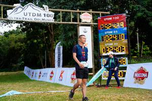 BIB: 100, 024, 02403
                            <button type="button" onclick="openModal(13266299)" class="btn btn-primary btn-sm float-right btn-popup" data-toggle="modal" data-target=".modal-high-quality">
                        <i class="fas fa-shopping-cart"></i> Add to Cart
                    </button>
                                            <button type="button" onclick="isThisMe(13266299, true)" class="btn btn-success btn-sm float-right btn-popup btn-isme hidden" data-toggle="tooltip" data-placement="bottom" title="นี่คือรูปของคุณใช่ไหม คลิกที่นี่เพื่อเอาเข้าอัลบั้ม">
                        <i class="fas fa-plus"></i> Add to album
                    </button>
                    <button type="button" onclick="isThisMe(13266299, false)" class="btn btn-warning btn-sm float-right btn-popup btn-isnotme hidden">
                        <i class="fas fa-ban"></i> Remove from album
                    </button>