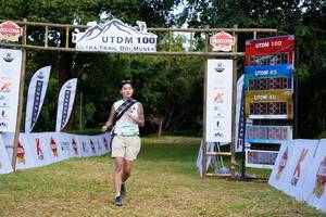 BIB: 100, 88388
                            <button type="button" onclick="openModal(13266804)" class="btn btn-primary btn-sm float-right btn-popup" data-toggle="modal" data-target=".modal-high-quality">
                        <i class="fas fa-shopping-cart"></i> Add to Cart
                    </button>
                                            <button type="button" onclick="isThisMe(13266804, true)" class="btn btn-success btn-sm float-right btn-popup btn-isme hidden" data-toggle="tooltip" data-placement="bottom" title="นี่คือรูปของคุณใช่ไหม คลิกที่นี่เพื่อเอาเข้าอัลบั้ม">
                        <i class="fas fa-plus"></i> Add to album
                    </button>
                    <button type="button" onclick="isThisMe(13266804, false)" class="btn btn-warning btn-sm float-right btn-popup btn-isnotme hidden">
                        <i class="fas fa-ban"></i> Remove from album
                    </button>