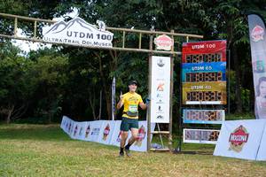 BIB: 100, 848636
                            <button type="button" onclick="openModal(13266757)" class="btn btn-primary btn-sm float-right btn-popup" data-toggle="modal" data-target=".modal-high-quality">
                        <i class="fas fa-shopping-cart"></i> Add to Cart
                    </button>
                                            <button type="button" onclick="isThisMe(13266757, true)" class="btn btn-success btn-sm float-right btn-popup btn-isme hidden" data-toggle="tooltip" data-placement="bottom" title="นี่คือรูปของคุณใช่ไหม คลิกที่นี่เพื่อเอาเข้าอัลบั้ม">
                        <i class="fas fa-plus"></i> Add to album
                    </button>
                    <button type="button" onclick="isThisMe(13266757, false)" class="btn btn-warning btn-sm float-right btn-popup btn-isnotme hidden">
                        <i class="fas fa-ban"></i> Remove from album
                    </button>