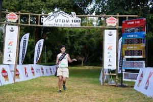 BIB: 100, 883886
                            <button type="button" onclick="openModal(13266802)" class="btn btn-primary btn-sm float-right btn-popup" data-toggle="modal" data-target=".modal-high-quality">
                        <i class="fas fa-shopping-cart"></i> Add to Cart
                    </button>
                                            <button type="button" onclick="isThisMe(13266802, true)" class="btn btn-success btn-sm float-right btn-popup btn-isme hidden" data-toggle="tooltip" data-placement="bottom" title="นี่คือรูปของคุณใช่ไหม คลิกที่นี่เพื่อเอาเข้าอัลบั้ม">
                        <i class="fas fa-plus"></i> Add to album
                    </button>
                    <button type="button" onclick="isThisMe(13266802, false)" class="btn btn-warning btn-sm float-right btn-popup btn-isnotme hidden">
                        <i class="fas fa-ban"></i> Remove from album
                    </button>