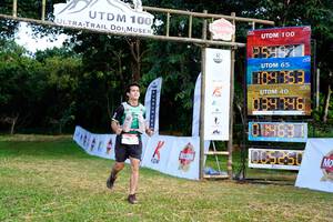 BIB: 100, 25911, 034146, 250
                            <button type="button" onclick="openModal(13266573)" class="btn btn-primary btn-sm float-right btn-popup" data-toggle="modal" data-target=".modal-high-quality">
                        <i class="fas fa-shopping-cart"></i> Add to Cart
                    </button>
                                            <button type="button" onclick="isThisMe(13266573, true)" class="btn btn-success btn-sm float-right btn-popup btn-isme hidden" data-toggle="tooltip" data-placement="bottom" title="นี่คือรูปของคุณใช่ไหม คลิกที่นี่เพื่อเอาเข้าอัลบั้ม">
                        <i class="fas fa-plus"></i> Add to album
                    </button>
                    <button type="button" onclick="isThisMe(13266573, false)" class="btn btn-warning btn-sm float-right btn-popup btn-isnotme hidden">
                        <i class="fas fa-ban"></i> Remove from album
                    </button>