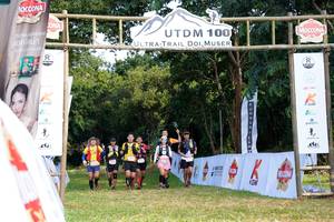 BIB: 100
                            <button type="button" onclick="openModal(13266628)" class="btn btn-primary btn-sm float-right btn-popup" data-toggle="modal" data-target=".modal-high-quality">
                        <i class="fas fa-shopping-cart"></i> Add to Cart
                    </button>
                                            <button type="button" onclick="isThisMe(13266628, true)" class="btn btn-success btn-sm float-right btn-popup btn-isme hidden" data-toggle="tooltip" data-placement="bottom" title="นี่คือรูปของคุณใช่ไหม คลิกที่นี่เพื่อเอาเข้าอัลบั้ม">
                        <i class="fas fa-plus"></i> Add to album
                    </button>
                    <button type="button" onclick="isThisMe(13266628, false)" class="btn btn-warning btn-sm float-right btn-popup btn-isnotme hidden">
                        <i class="fas fa-ban"></i> Remove from album
                    </button>