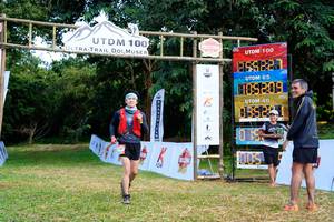 BIB: 100, 209, 8352
                            <button type="button" onclick="openModal(13266585)" class="btn btn-primary btn-sm float-right btn-popup" data-toggle="modal" data-target=".modal-high-quality">
                        <i class="fas fa-shopping-cart"></i> Add to Cart
                    </button>
                                            <button type="button" onclick="isThisMe(13266585, true)" class="btn btn-success btn-sm float-right btn-popup btn-isme hidden" data-toggle="tooltip" data-placement="bottom" title="นี่คือรูปของคุณใช่ไหม คลิกที่นี่เพื่อเอาเข้าอัลบั้ม">
                        <i class="fas fa-plus"></i> Add to album
                    </button>
                    <button type="button" onclick="isThisMe(13266585, false)" class="btn btn-warning btn-sm float-right btn-popup btn-isnotme hidden">
                        <i class="fas fa-ban"></i> Remove from album
                    </button>