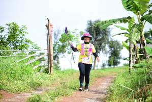 BIB: 200
                            <button type="button" onclick="openModal(13253352)" class="btn btn-primary btn-sm float-right btn-popup" data-toggle="modal" data-target=".modal-high-quality">
                        <i class="fas fa-shopping-cart"></i> Add to Cart
                    </button>
                                            <button type="button" onclick="isThisMe(13253352, true)" class="btn btn-success btn-sm float-right btn-popup btn-isme hidden" data-toggle="tooltip" data-placement="bottom" title="นี่คือรูปของคุณใช่ไหม คลิกที่นี่เพื่อเอาเข้าอัลบั้ม">
                        <i class="fas fa-plus"></i> Add to album
                    </button>
                    <button type="button" onclick="isThisMe(13253352, false)" class="btn btn-warning btn-sm float-right btn-popup btn-isnotme hidden">
                        <i class="fas fa-ban"></i> Remove from album
                    </button>