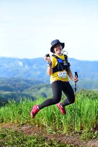 BIB: 400
                            <button type="button" onclick="openModal(13246604)" class="btn btn-primary btn-sm float-right btn-popup" data-toggle="modal" data-target=".modal-high-quality">
                        <i class="fas fa-shopping-cart"></i> Add to Cart
                    </button>
                                            <button type="button" onclick="isThisMe(13246604, true)" class="btn btn-success btn-sm float-right btn-popup btn-isme hidden" data-toggle="tooltip" data-placement="bottom" title="นี่คือรูปของคุณใช่ไหม คลิกที่นี่เพื่อเอาเข้าอัลบั้ม">
                        <i class="fas fa-plus"></i> Add to album
                    </button>
                    <button type="button" onclick="isThisMe(13246604, false)" class="btn btn-warning btn-sm float-right btn-popup btn-isnotme hidden">
                        <i class="fas fa-ban"></i> Remove from album
                    </button>