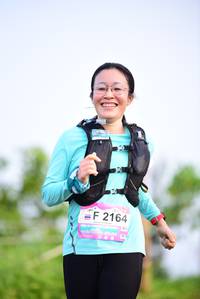 BIB: 2164
                            <button type="button" onclick="openModal(13242522)" class="btn btn-primary btn-sm float-right btn-popup" data-toggle="modal" data-target=".modal-high-quality">
                        <i class="fas fa-shopping-cart"></i> Add to Cart
                    </button>
                                            <button type="button" onclick="isThisMe(13242522, true)" class="btn btn-success btn-sm float-right btn-popup btn-isme hidden" data-toggle="tooltip" data-placement="bottom" title="นี่คือรูปของคุณใช่ไหม คลิกที่นี่เพื่อเอาเข้าอัลบั้ม">
                        <i class="fas fa-plus"></i> Add to album
                    </button>
                    <button type="button" onclick="isThisMe(13242522, false)" class="btn btn-warning btn-sm float-right btn-popup btn-isnotme hidden">
                        <i class="fas fa-ban"></i> Remove from album
                    </button>