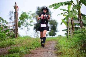 BIB: 221
                            <button type="button" onclick="openModal(13242361)" class="btn btn-primary btn-sm float-right btn-popup" data-toggle="modal" data-target=".modal-high-quality">
                        <i class="fas fa-shopping-cart"></i> Add to Cart
                    </button>
                                            <button type="button" onclick="isThisMe(13242361, true)" class="btn btn-success btn-sm float-right btn-popup btn-isme hidden" data-toggle="tooltip" data-placement="bottom" title="นี่คือรูปของคุณใช่ไหม คลิกที่นี่เพื่อเอาเข้าอัลบั้ม">
                        <i class="fas fa-plus"></i> Add to album
                    </button>
                    <button type="button" onclick="isThisMe(13242361, false)" class="btn btn-warning btn-sm float-right btn-popup btn-isnotme hidden">
                        <i class="fas fa-ban"></i> Remove from album
                    </button>