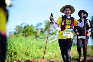 BIB: 4028
                            <button type="button" onclick="openModal(13247978)" class="btn btn-primary btn-sm float-right btn-popup" data-toggle="modal" data-target=".modal-high-quality">
                        <i class="fas fa-shopping-cart"></i> Add to Cart
                    </button>
                                            <button type="button" onclick="isThisMe(13247978, true)" class="btn btn-success btn-sm float-right btn-popup btn-isme hidden" data-toggle="tooltip" data-placement="bottom" title="นี่คือรูปของคุณใช่ไหม คลิกที่นี่เพื่อเอาเข้าอัลบั้ม">
                        <i class="fas fa-plus"></i> Add to album
                    </button>
                    <button type="button" onclick="isThisMe(13247978, false)" class="btn btn-warning btn-sm float-right btn-popup btn-isnotme hidden">
                        <i class="fas fa-ban"></i> Remove from album
                    </button>