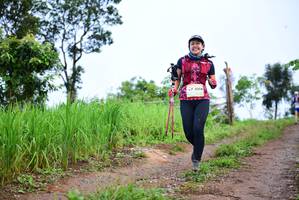 BIB: 4004
                            <button type="button" onclick="openModal(13242401)" class="btn btn-primary btn-sm float-right btn-popup" data-toggle="modal" data-target=".modal-high-quality">
                        <i class="fas fa-shopping-cart"></i> Add to Cart
                    </button>
                                            <button type="button" onclick="isThisMe(13242401, true)" class="btn btn-success btn-sm float-right btn-popup btn-isme hidden" data-toggle="tooltip" data-placement="bottom" title="นี่คือรูปของคุณใช่ไหม คลิกที่นี่เพื่อเอาเข้าอัลบั้ม">
                        <i class="fas fa-plus"></i> Add to album
                    </button>
                    <button type="button" onclick="isThisMe(13242401, false)" class="btn btn-warning btn-sm float-right btn-popup btn-isnotme hidden">
                        <i class="fas fa-ban"></i> Remove from album
                    </button>