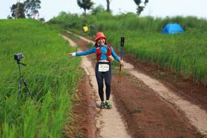 BIB: 410
                            <button type="button" onclick="openModal(13304469)" class="btn btn-primary btn-sm float-right btn-popup" data-toggle="modal" data-target=".modal-high-quality">
                        <i class="fas fa-shopping-cart"></i> Add to Cart
                    </button>
                                            <button type="button" onclick="isThisMe(13304469, true)" class="btn btn-success btn-sm float-right btn-popup btn-isme hidden" data-toggle="tooltip" data-placement="bottom" title="นี่คือรูปของคุณใช่ไหม คลิกที่นี่เพื่อเอาเข้าอัลบั้ม">
                        <i class="fas fa-plus"></i> Add to album
                    </button>
                    <button type="button" onclick="isThisMe(13304469, false)" class="btn btn-warning btn-sm float-right btn-popup btn-isnotme hidden">
                        <i class="fas fa-ban"></i> Remove from album
                    </button>