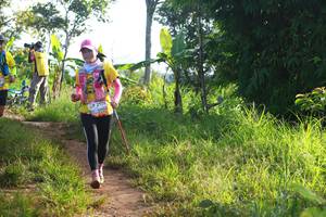 BIB: 2128
                            <button type="button" onclick="openModal(13305248)" class="btn btn-primary btn-sm float-right btn-popup" data-toggle="modal" data-target=".modal-high-quality">
                        <i class="fas fa-shopping-cart"></i> Add to Cart
                    </button>
                                            <button type="button" onclick="isThisMe(13305248, true)" class="btn btn-success btn-sm float-right btn-popup btn-isme hidden" data-toggle="tooltip" data-placement="bottom" title="นี่คือรูปของคุณใช่ไหม คลิกที่นี่เพื่อเอาเข้าอัลบั้ม">
                        <i class="fas fa-plus"></i> Add to album
                    </button>
                    <button type="button" onclick="isThisMe(13305248, false)" class="btn btn-warning btn-sm float-right btn-popup btn-isnotme hidden">
                        <i class="fas fa-ban"></i> Remove from album
                    </button>