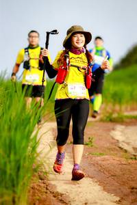 BIB: 020
                            <button type="button" onclick="openModal(13318935)" class="btn btn-primary btn-sm float-right btn-popup" data-toggle="modal" data-target=".modal-high-quality">
                        <i class="fas fa-shopping-cart"></i> Add to Cart
                    </button>
                                            <button type="button" onclick="isThisMe(13318935, true)" class="btn btn-success btn-sm float-right btn-popup btn-isme hidden" data-toggle="tooltip" data-placement="bottom" title="นี่คือรูปของคุณใช่ไหม คลิกที่นี่เพื่อเอาเข้าอัลบั้ม">
                        <i class="fas fa-plus"></i> Add to album
                    </button>
                    <button type="button" onclick="isThisMe(13318935, false)" class="btn btn-warning btn-sm float-right btn-popup btn-isnotme hidden">
                        <i class="fas fa-ban"></i> Remove from album
                    </button>