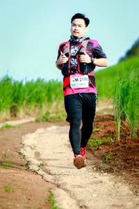 BIB: 2105
                            <button type="button" onclick="openModal(13319390)" class="btn btn-primary btn-sm float-right btn-popup" data-toggle="modal" data-target=".modal-high-quality">
                        <i class="fas fa-shopping-cart"></i> Add to Cart
                    </button>
                                            <button type="button" onclick="isThisMe(13319390, true)" class="btn btn-success btn-sm float-right btn-popup btn-isme hidden" data-toggle="tooltip" data-placement="bottom" title="นี่คือรูปของคุณใช่ไหม คลิกที่นี่เพื่อเอาเข้าอัลบั้ม">
                        <i class="fas fa-plus"></i> Add to album
                    </button>
                    <button type="button" onclick="isThisMe(13319390, false)" class="btn btn-warning btn-sm float-right btn-popup btn-isnotme hidden">
                        <i class="fas fa-ban"></i> Remove from album
                    </button>