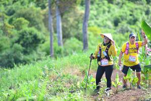 BIB: 2152
                            <button type="button" onclick="openModal(13311122)" class="btn btn-primary btn-sm float-right btn-popup" data-toggle="modal" data-target=".modal-high-quality">
                        <i class="fas fa-shopping-cart"></i> Add to Cart
                    </button>
                                            <button type="button" onclick="isThisMe(13311122, true)" class="btn btn-success btn-sm float-right btn-popup btn-isme hidden" data-toggle="tooltip" data-placement="bottom" title="นี่คือรูปของคุณใช่ไหม คลิกที่นี่เพื่อเอาเข้าอัลบั้ม">
                        <i class="fas fa-plus"></i> Add to album
                    </button>
                    <button type="button" onclick="isThisMe(13311122, false)" class="btn btn-warning btn-sm float-right btn-popup btn-isnotme hidden">
                        <i class="fas fa-ban"></i> Remove from album
                    </button>