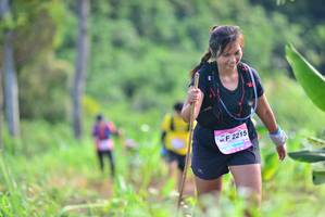 BIB: 2215
                            <button type="button" onclick="openModal(13309999)" class="btn btn-primary btn-sm float-right btn-popup" data-toggle="modal" data-target=".modal-high-quality">
                        <i class="fas fa-shopping-cart"></i> Add to Cart
                    </button>
                                            <button type="button" onclick="isThisMe(13309999, true)" class="btn btn-success btn-sm float-right btn-popup btn-isme hidden" data-toggle="tooltip" data-placement="bottom" title="นี่คือรูปของคุณใช่ไหม คลิกที่นี่เพื่อเอาเข้าอัลบั้ม">
                        <i class="fas fa-plus"></i> Add to album
                    </button>
                    <button type="button" onclick="isThisMe(13309999, false)" class="btn btn-warning btn-sm float-right btn-popup btn-isnotme hidden">
                        <i class="fas fa-ban"></i> Remove from album
                    </button>