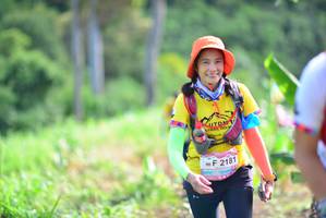 BIB: 2181
                            <button type="button" onclick="openModal(13310951)" class="btn btn-primary btn-sm float-right btn-popup" data-toggle="modal" data-target=".modal-high-quality">
                        <i class="fas fa-shopping-cart"></i> Add to Cart
                    </button>
                                            <button type="button" onclick="isThisMe(13310951, true)" class="btn btn-success btn-sm float-right btn-popup btn-isme hidden" data-toggle="tooltip" data-placement="bottom" title="นี่คือรูปของคุณใช่ไหม คลิกที่นี่เพื่อเอาเข้าอัลบั้ม">
                        <i class="fas fa-plus"></i> Add to album
                    </button>
                    <button type="button" onclick="isThisMe(13310951, false)" class="btn btn-warning btn-sm float-right btn-popup btn-isnotme hidden">
                        <i class="fas fa-ban"></i> Remove from album
                    </button>